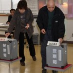 衆議院選挙(衆院選)の投票率は師走選挙で投票率に影響